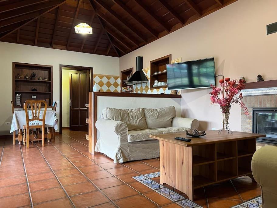 Vila Rustic House La Montana Breña Baja Exteriér fotografie